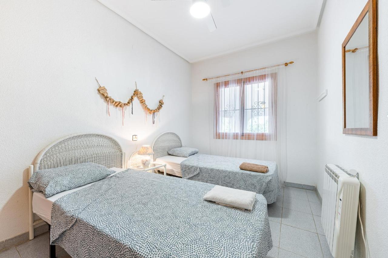 Chalet Mayor Zenia Beach Orihuela Bagian luar foto